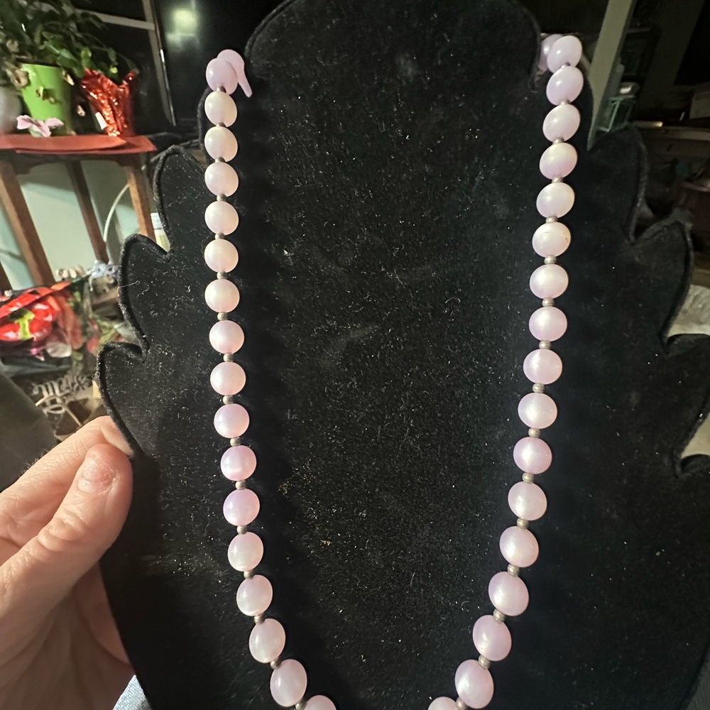 vintage moon glow Lavender Beaded Necklace - Picture 5 of 6
